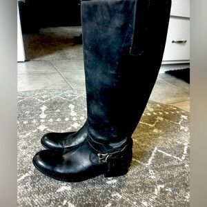 Frye Distressed Women’s Boot.